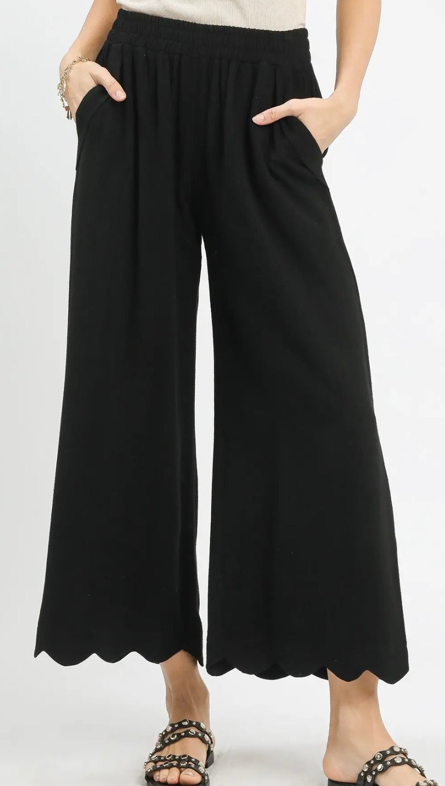 Umgee Linen Scallop Pant