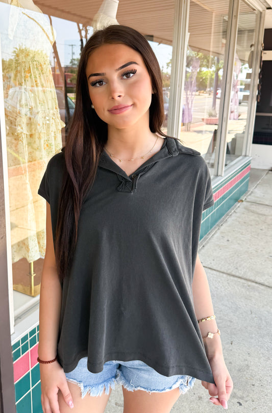 Sleeveless Polo-Black