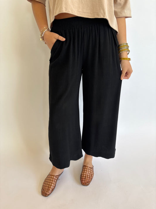Umgee Linen Scallop Pant