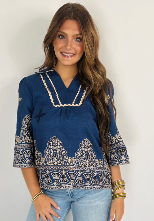 Gigio Embroidered V-Neck