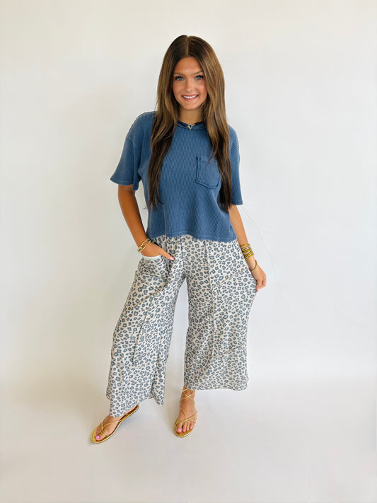 Mineral Wash Waffle Top-Navy